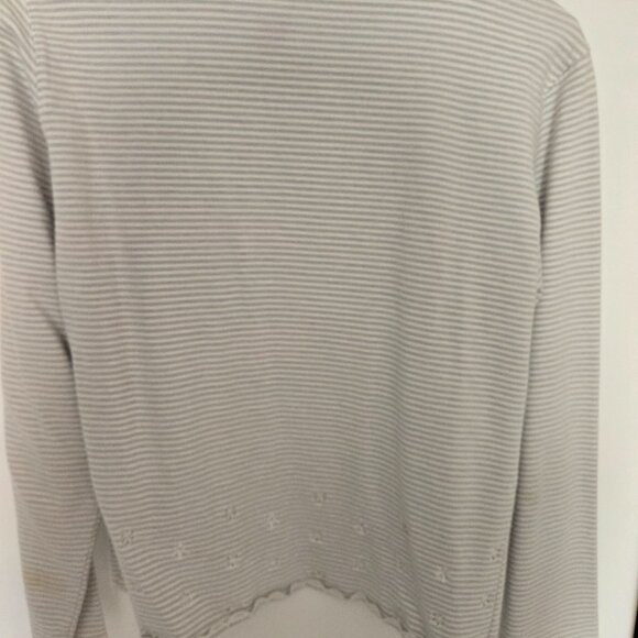 2 piece M Liz Claibor tank with eyelit design on bottom with matching jacket - Picture 3 of 4